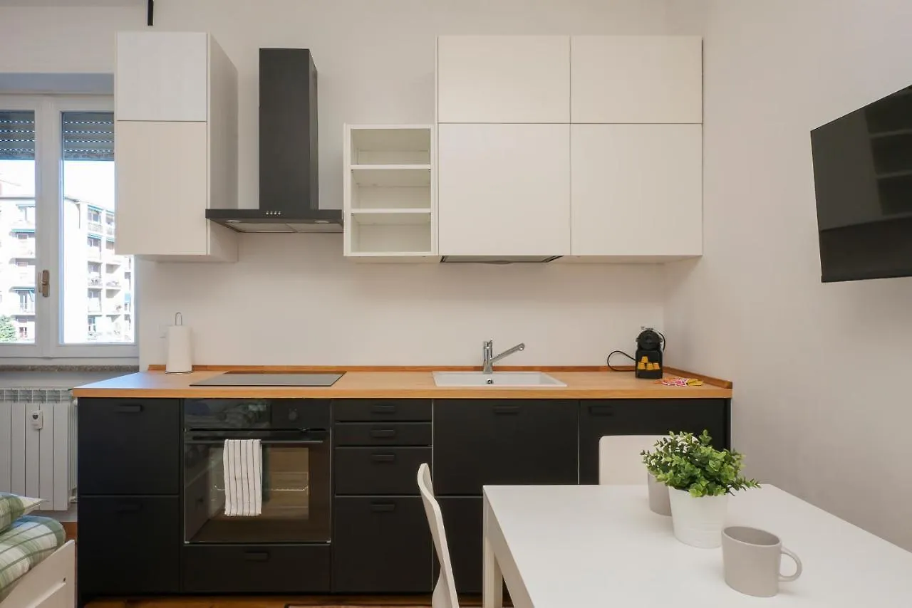 I Host Apartment - Fiuggi 59 Milán 0*,